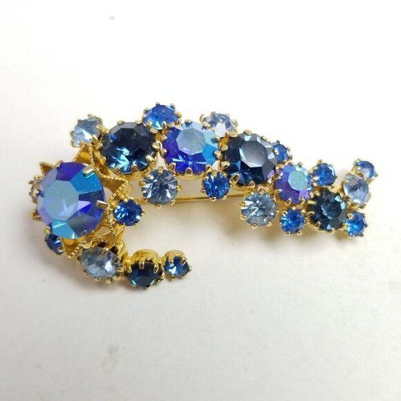 Vintage Jewelry - Vintage Blue Rhinestone Cluster Brooch, Made in Austria, Retro 50s Sparkle